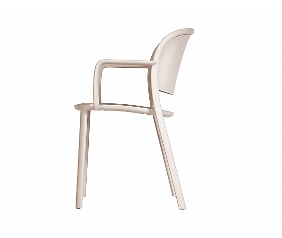 Trena A armchair